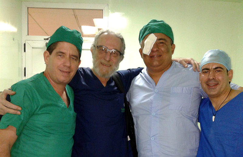 Trattamento chirurgico mini-invasivo del glaucoma, oculistica senese protagonista al Congresso Internazionale di Oftalmologia di Cuba. Lettura magistrale e due interventi in diretta del dottor Stefano Baiocchi