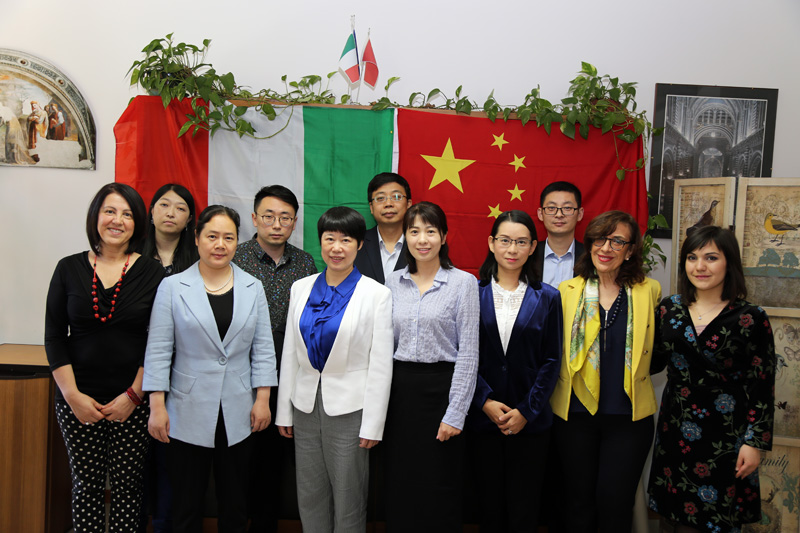 “International training for pharmacy management”: farmacisti cinesi a Siena