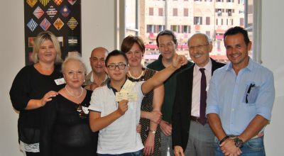 Palio straordinario – altruismo dipendenti Comune di Siena: grazie all’assessore alla salute devoluti due posti in palco per piccolo paziente delle Scotte