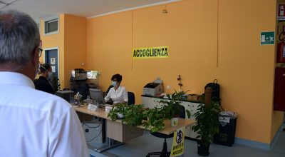 Spostamento check-point ingresso ospedale all’interno del tunnel per evitare attese sotto il sole