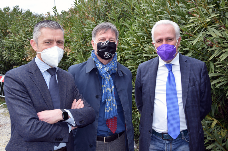 Il Presidente Eugenio Giani in visita all’ospedale di Siena: «La direzione aziendale sta svolgendo un grande lavoro. In prima linea contro il Covid ma la Toscana sta reggendo»