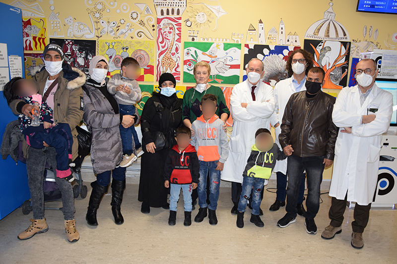 Bimbi siriani e famiglie in cura all'ospedale di Siena