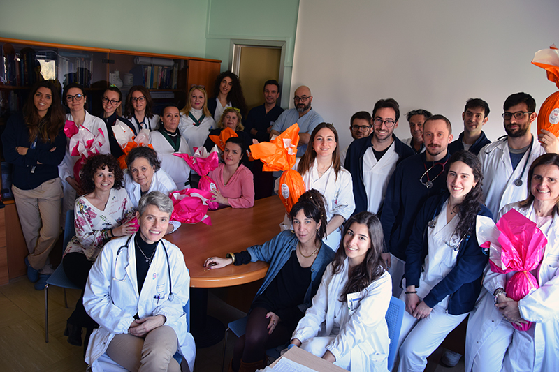 LIFC Toscana dona uova di Pasqua ai professionisti di Malattie dell’apparato respiratorio e del Trapianto di polmone