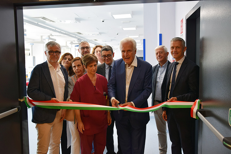 Il Presidente della Regione Toscana Eugenio Giani presenzia all’illustrazione dei lavori di riqualificazione del nuovo ingresso dell’ospedale Santa Maria alle Scotte e inaugura una nuova area di terapia intensiva