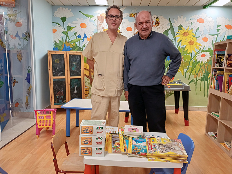 Associazione Volontari Ospedalieri, donazione per la Biblioteca del Dipartimento della Donna e dei bambini per gli ambulatori pediatrici